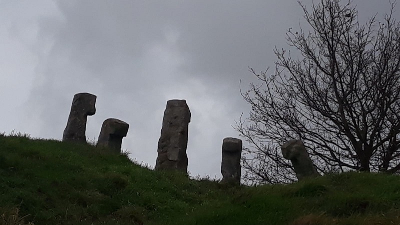 Histoire et Légendes du Cromlech des 7 Bonnettes